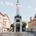 Glamour & Jacuzzi Prive Апартаменты Шамбери